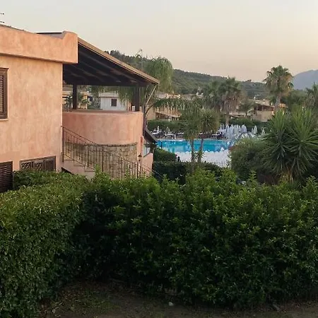 All'interno Del Mareluna Village Ora Anche Spa Campofelice Di Roccella