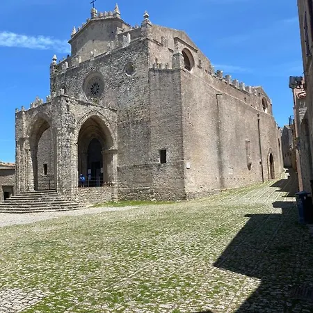 All'interno Del Mareluna Village *